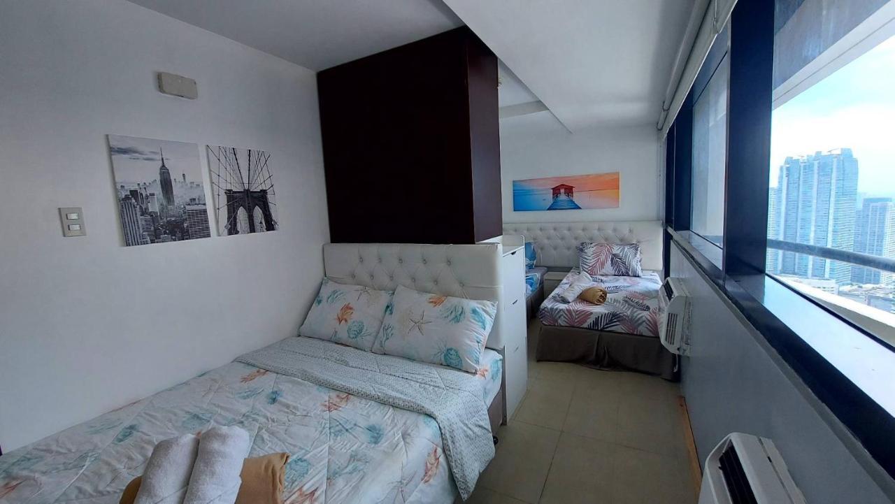 Spacious Studios Mandaluyong Kültér fotó