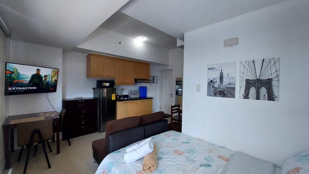 Spacious Studios Mandaluyong Kültér fotó