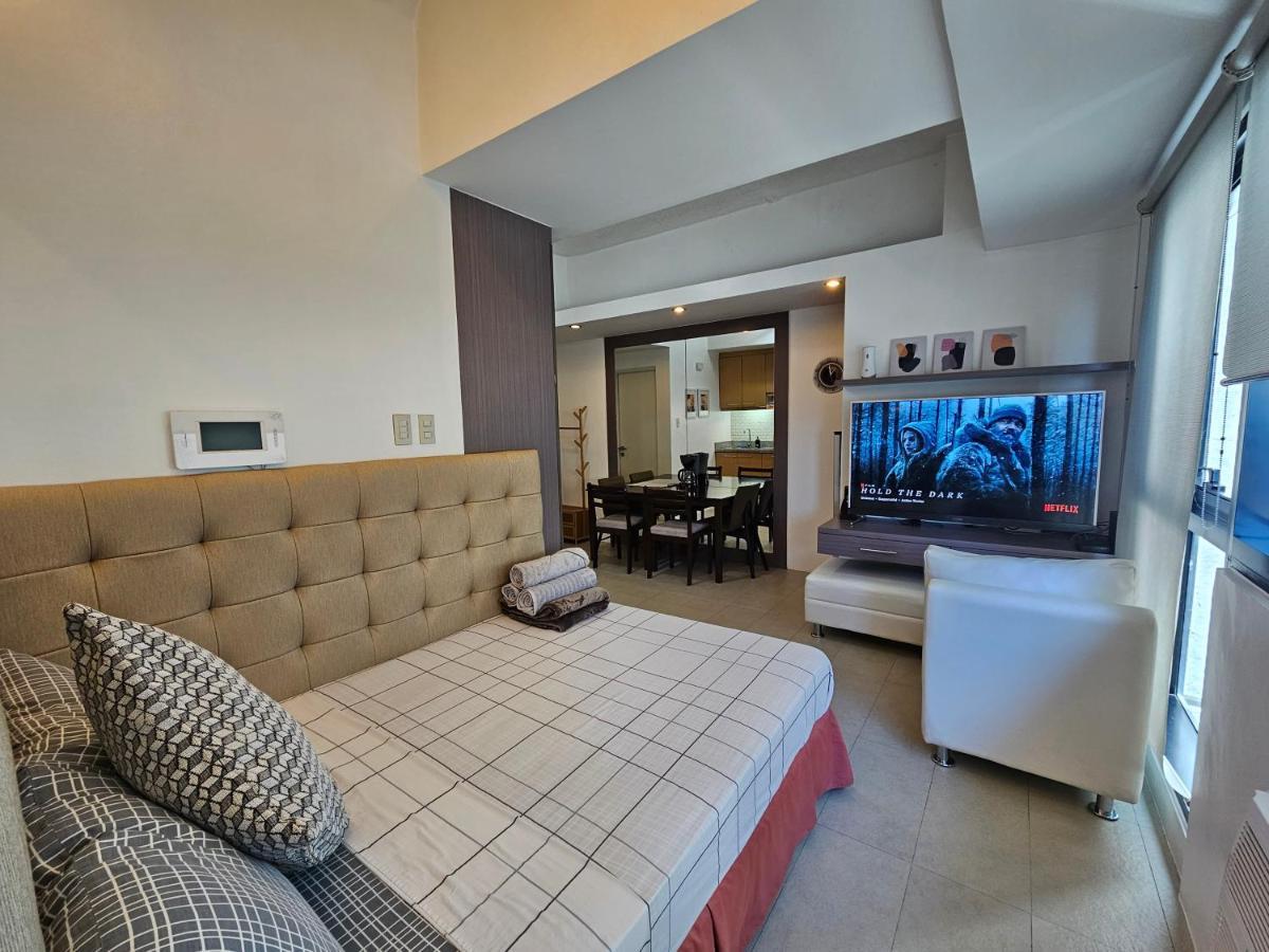 Spacious Studios Mandaluyong Kültér fotó