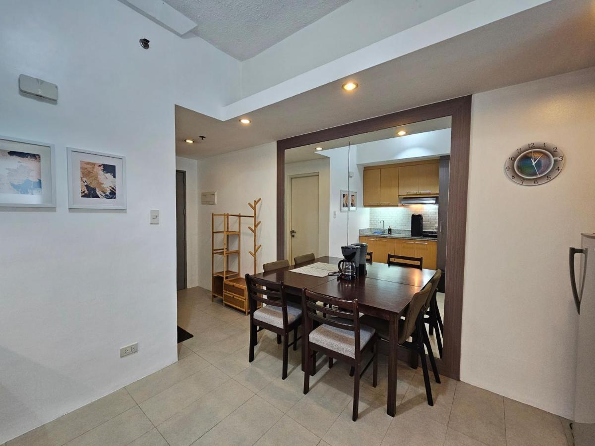 Spacious Studios Mandaluyong Kültér fotó